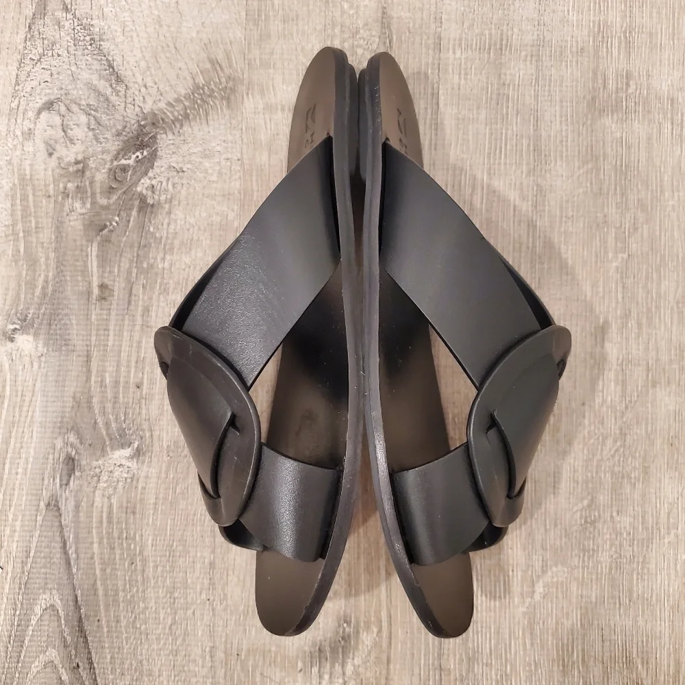 Mercedes Castillo Carlein Slide Black Sandals